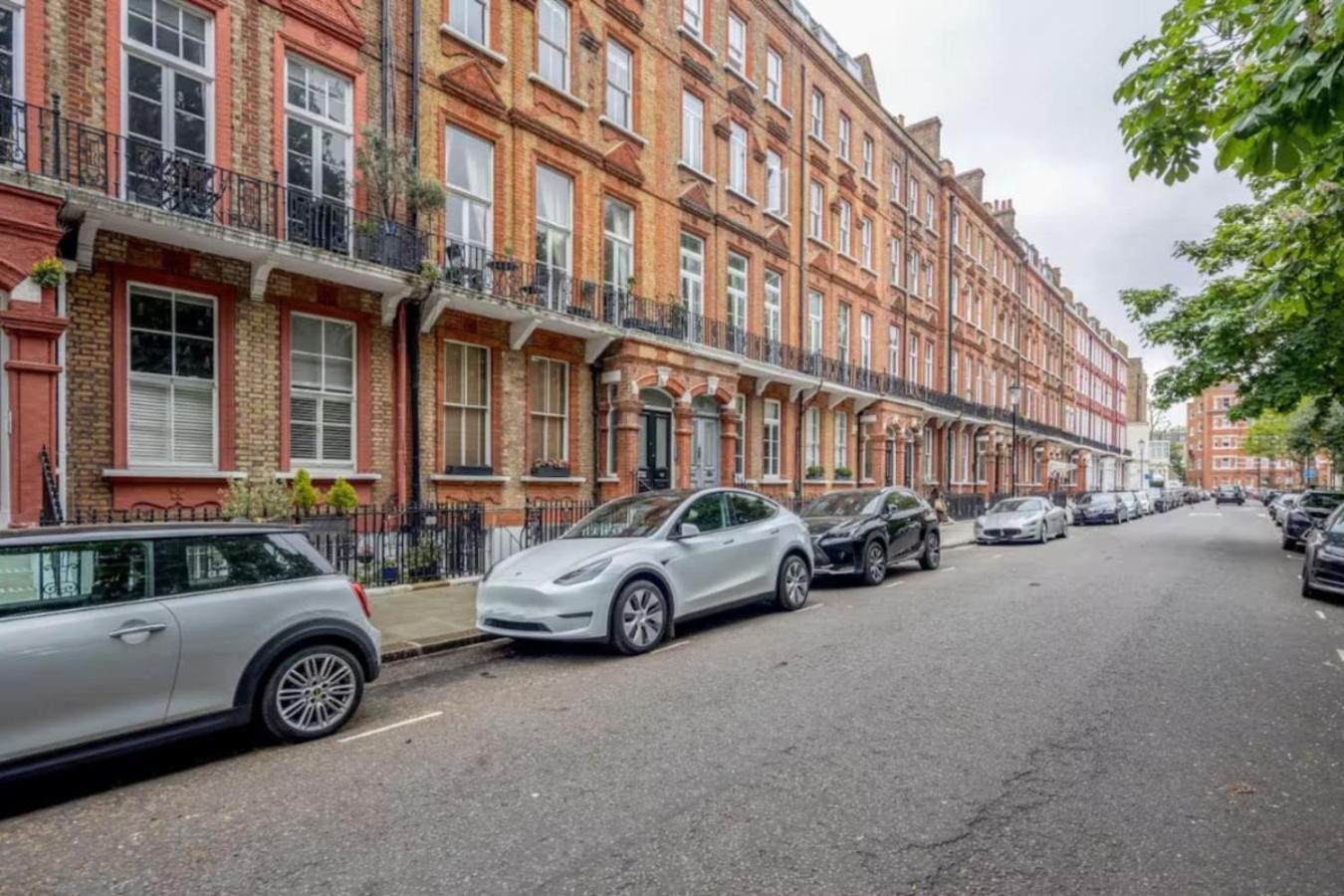 Apartment 2br, Garden, Nespresso Machine, Direct Access London
