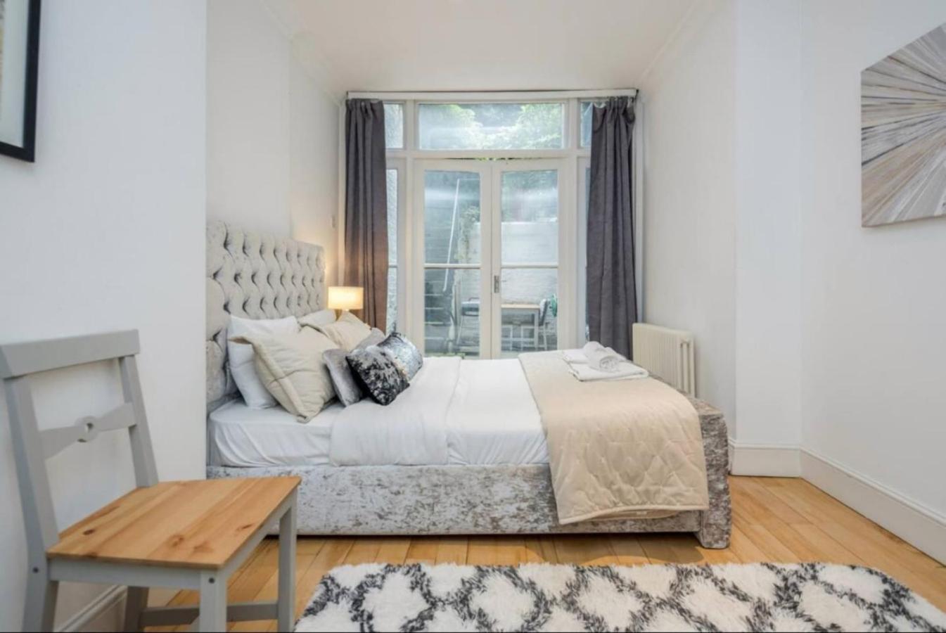 Apartment 2br, Garden, Nespresso Machine, Direct Access London